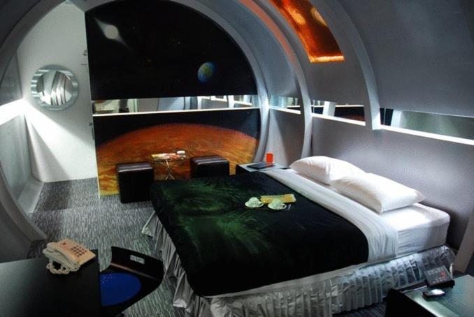 The Adventure Hotel Чиангмай Екстериор снимка